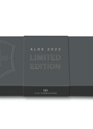 Ніж victorinox classic sd alox limited edition thunderсірий (0.6221.l22)5 фото