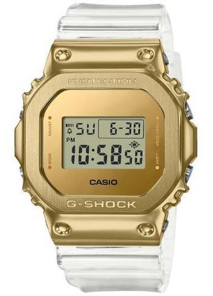 Чоловічий годинник casio gm-5600sg-9er