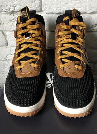 Nike lunar force 1 805899-202 оригинал3 фото
