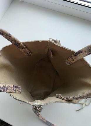 Шкіряна фірмова італійська сумочка міні шоппер borse in pelle!8 фото