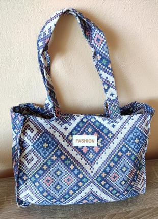 Женская сумка с узором тканевая с вышивкой в украинском стиле3 фото