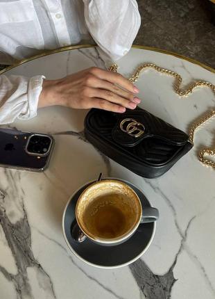 Gucci marmont mini black gold