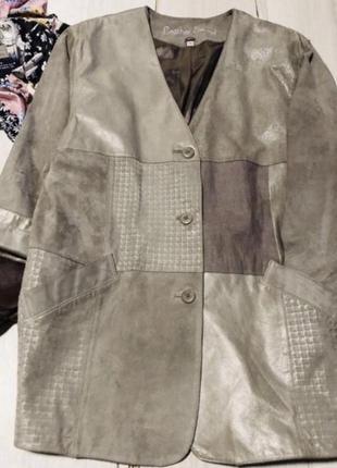 Кожаная куртка - пиджак с серебристым напылением2 фото