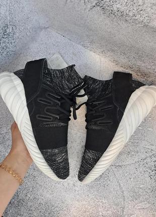 Кроссовки adidas yeezy tabular doom