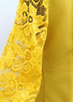 Жіноча ошатна гірчична сукня з гіпюровими рукавами4 фото