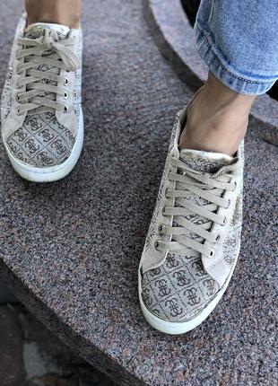 Женские кеды. кроссовки.мокасины.guess.