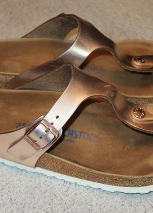 Шкіряні шльопанці birkenstock оригінал — 39 (m6) розмір