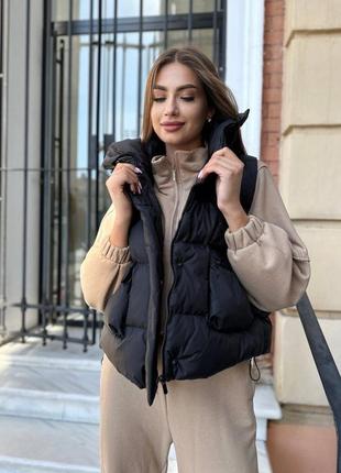 Жіночий жилет,жилетка женская,стьобана жилетка,стёганая жилетка,осіння жилетка