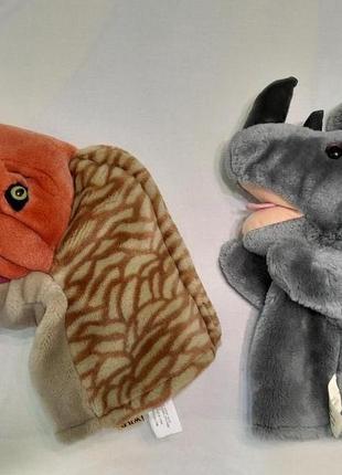 Домашній театр -іграшки м'які на руку-мавпа, динозавр,кролик, носоріг, курка2 фото