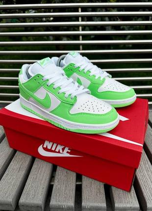 Nike sb dunk кроссовки женские салатовые9 фото