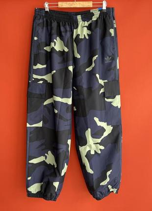 Adidas camo nylon pant оригинал новые мужские спортивные штаны джоггеры карго размер l1 фото