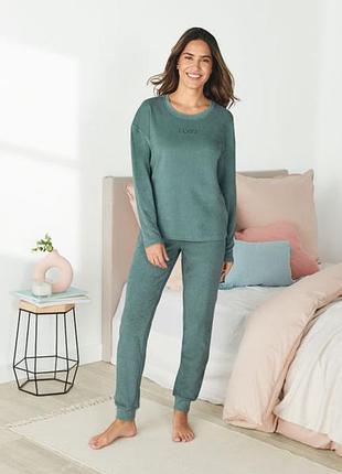 Махрова піжама esmara розмір s