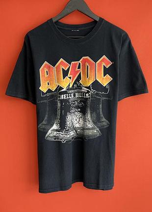 Ac/dc 2011 vintage merch оригінал чоловіча футболка мерч розмір l xl б у