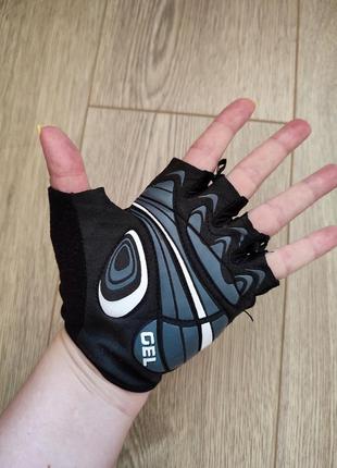 Спортивные перчатки loffler4 фото