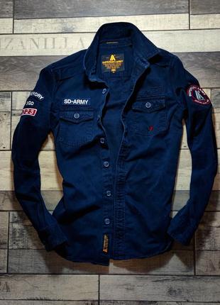 Чоловіча щільна бавовняна сорочка superdry military storm shirt у синьому кольорі розмір s