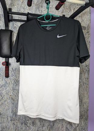 Футболка nike running dri-fit для бега зала