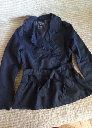 Плащ-ветровка