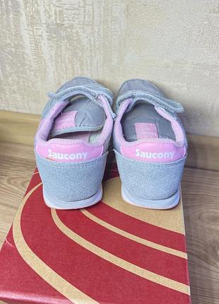 Кроссовки saucony