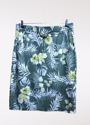 Красивая трикотажная юбка