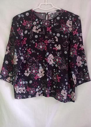 Блуза в квітковий принт р. s1 фото