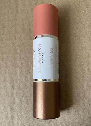 Clarins glow 2 go 2in1 stick highlighter & blush рум'яна-хайлайтер у стіку 02 sun kissed