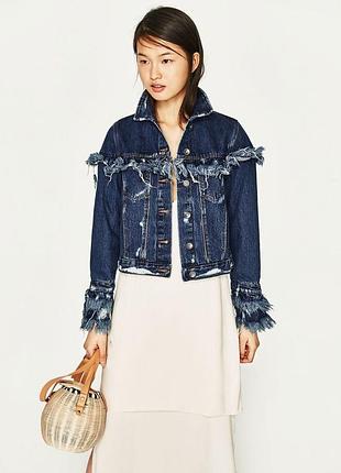 Рвана джинсова курточка куртка джинсівка в стилі бохо zara