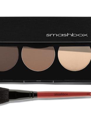 Кисть для контуринга компактная синтетическая