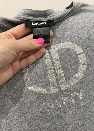 Футболка з принтом dkny2 фото