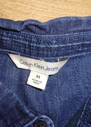 Фирменная футболка calvin klein , расцветка джинс3 фото