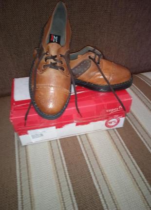Новые кожаные туфли для мальчика/испания/фирменная обувь/туфлі/32/33/34