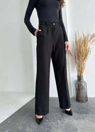 Трендовые брюки палаццо прямые брюки на высокой посадке стильные базовые черные хаки классические костюмные7 фото
