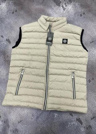 Жилетка в стиле stone island