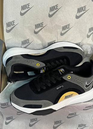 Мужские кроссовки nike black yellow1 фото