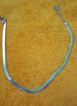 Украшение на шею