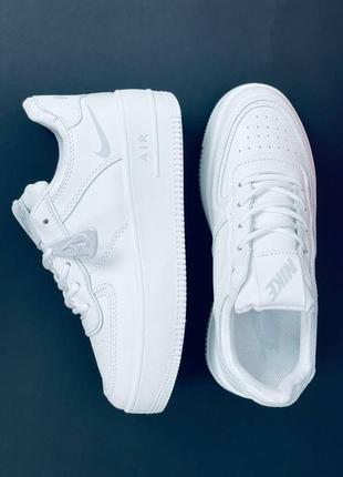 Nike air force подростковые кроссовки белые размеры 35-41