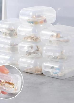 Пластикові коробочки, органайзери, бокси