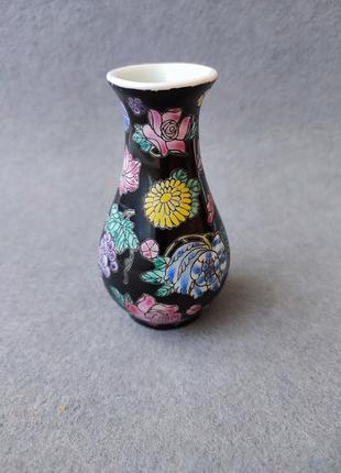 Антикварная фарфоровая чорная мини-ваза, эмалькитай 1900-1940гг3 фото