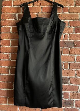 Маленькое черное платье max mara