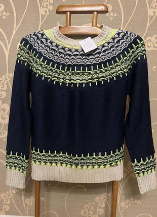 Дуже красивий і стильний брендовий светр.5 фото