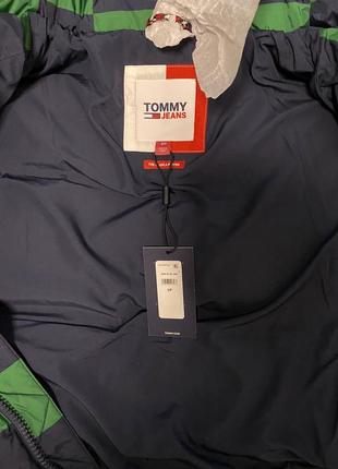 Пуховик Tommy jeans alask зеленый regular fit6 фото