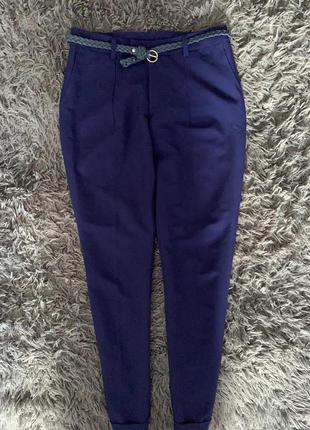 Стильные модные классические брюки синего цвета4 фото