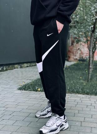 Спортивные штаны nike swoosh черные мужские