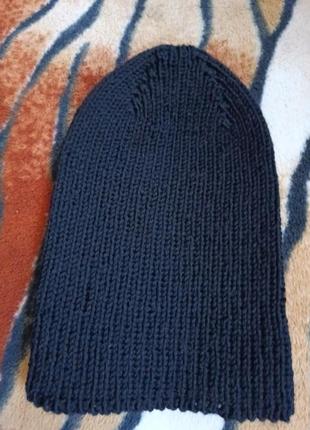 Шкарпетки і шапки ручна робота