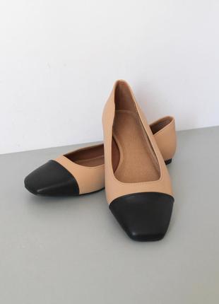 Нові стильні балетки від asos