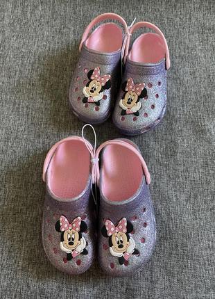 Детские шлепанцы кроксы disney minnie mouse