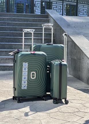 Ультра лёгкий,премиум качество, французский производитель, качественный чемодан,надежные колеса,ручная кладь2 фото