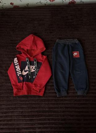 Спортивний костюм для хлопчика