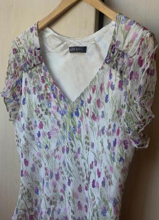 Красивая шелковая блуза в цветы от alex &amp; Co9 фото