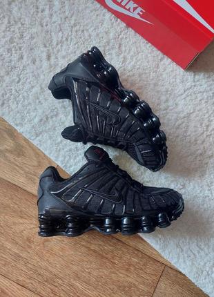 Чоловічі кросівки nike shox tl triple black