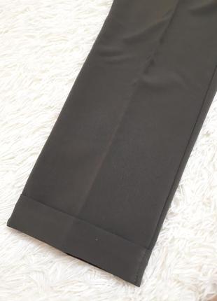 Укороченные брюки цвета темный хаки3 фото